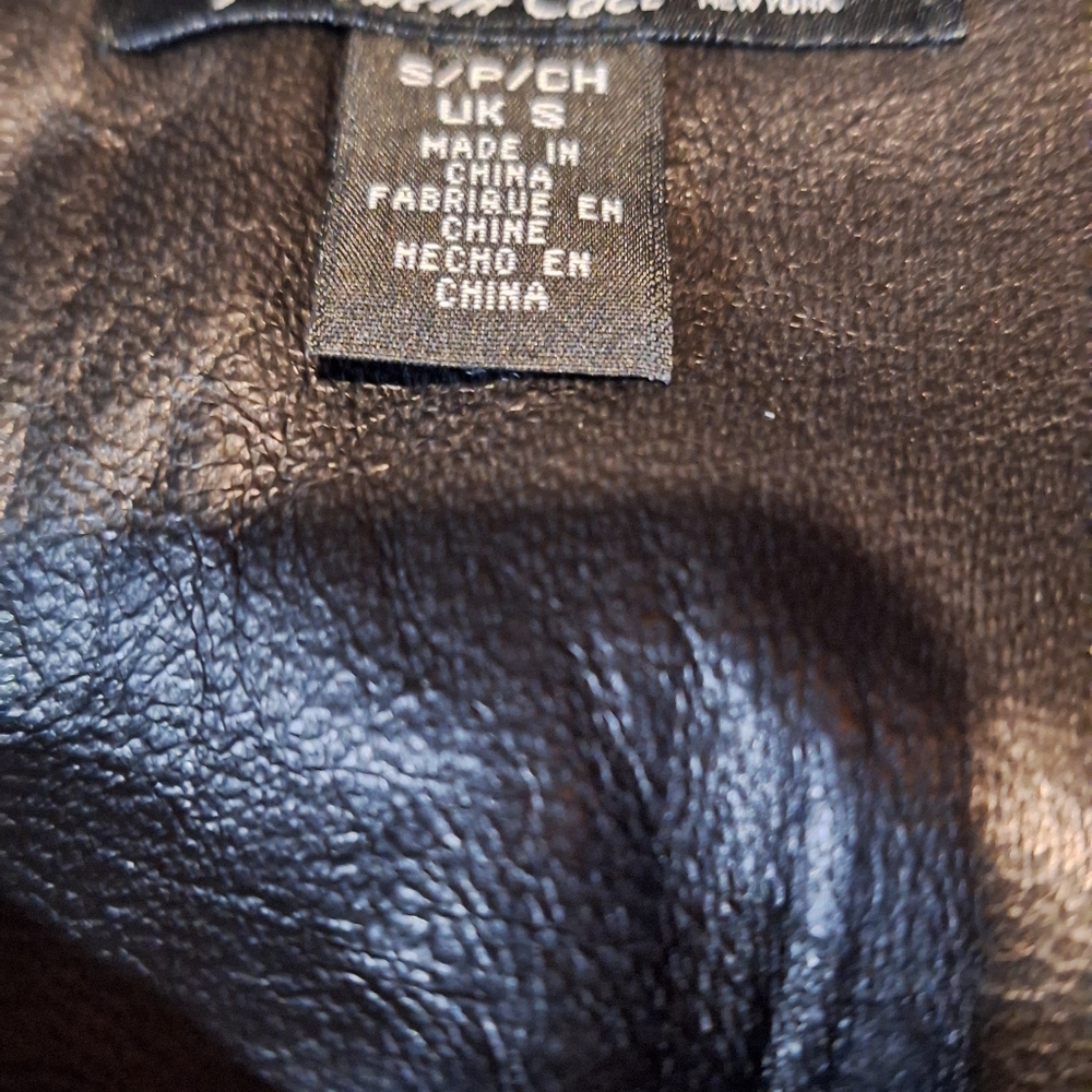 Real Snakeskin and Leather Vest - Picture 4 of 4